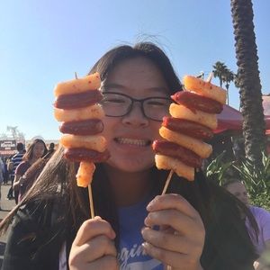 Meet your Posher, Jade